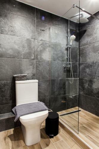 Apartamento Raise The Heraklion Project