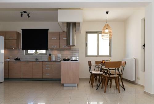 Luxury Apartment In Heraklion