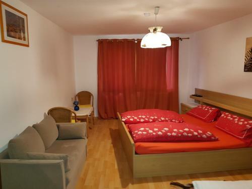 Hostal Pension-puttlachtal