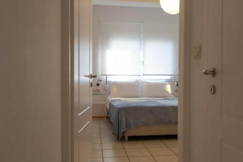 City Walls Art Apartment