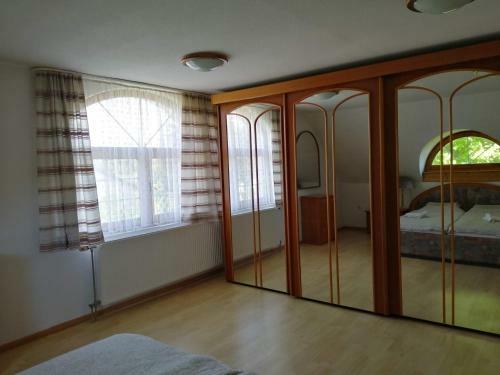 Apartamento Gesztenye Vend�gh�z