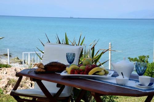 Apartamento Antorina Beachfront House With Pool