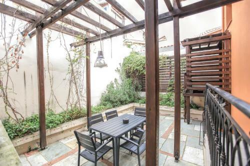 Apartamento Homel Oasis Central Maisonette 2bd Garden Patio