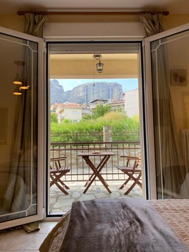 Saint Stephen's Apartements At Meteora 3