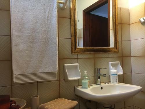 Agroturismo Sarakinas Farm House