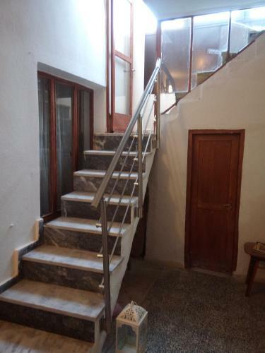 Giorgos House