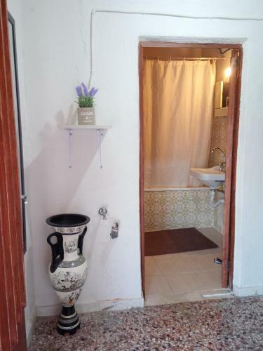 Giorgos House