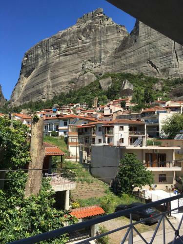 Nikos And Georgia Meteora Apartment