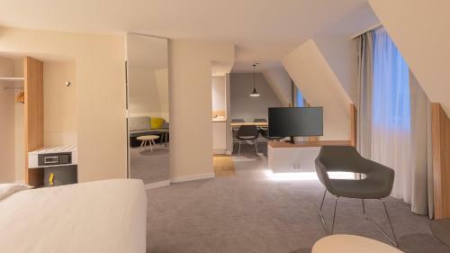 Holiday Inn Express & Suites - Potsdam, An Ihg Hotel