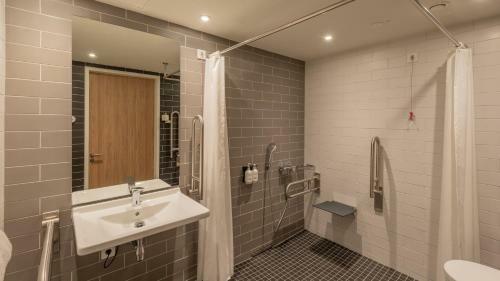 Holiday Inn Express & Suites - Potsdam, An Ihg Hotel
