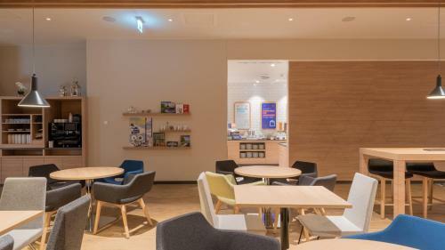 Holiday Inn Express & Suites - Potsdam, An Ihg Hotel