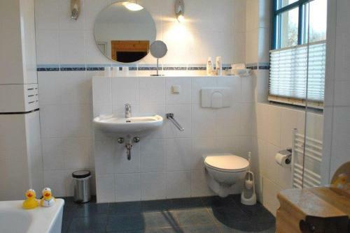 Reetdachhaus Wei�dorn 1