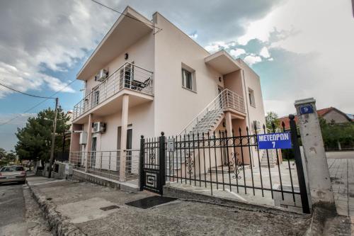 Apartamento Terra Di Meteora Suites #1