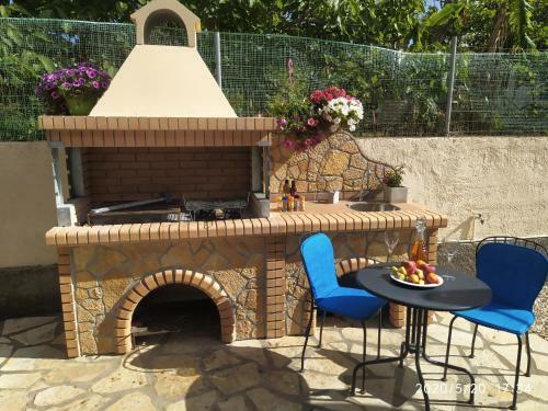 Summer Village House Popi