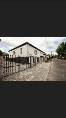 Apartamento Juhar Wellness Vend�gh�z
