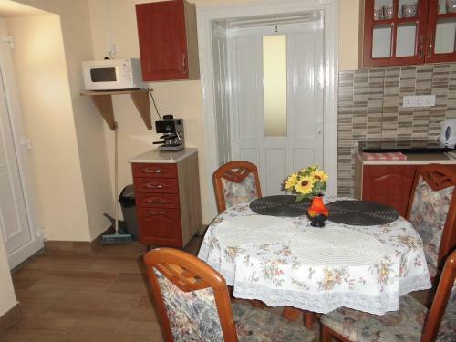 Hostal Szieszta Vend�gh�z