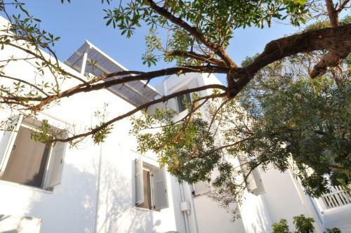 Kamares Port Villa