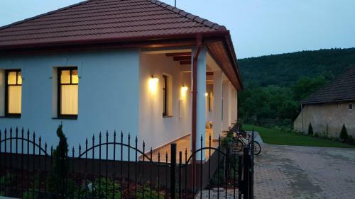Hostal T�nd�rvir�g