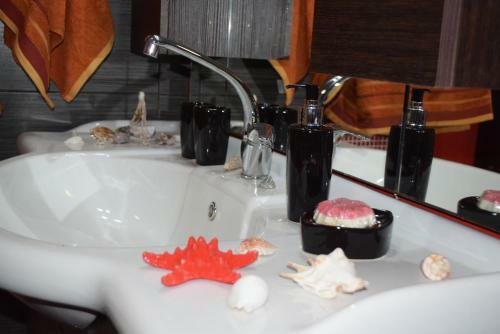 Zoi's House Luxurious Vacation