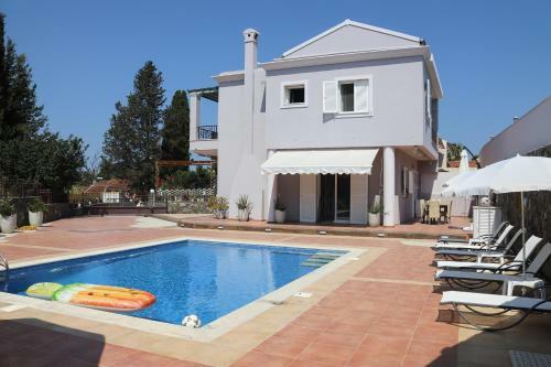 Villa Dada House