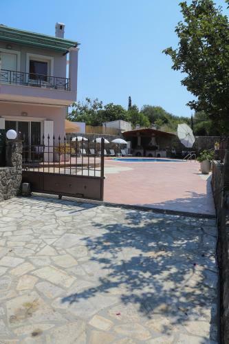 Villa Dada House