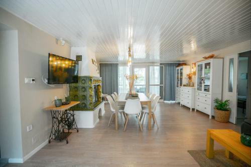 Villa R�zsa Panzi� Vadkerti T�