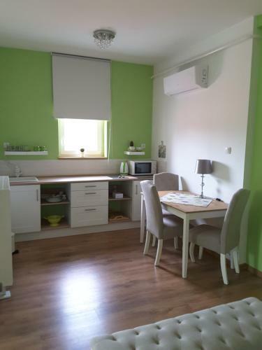 Hostal Eurovelo6 Stop