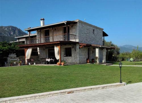 Stone Villa Maria