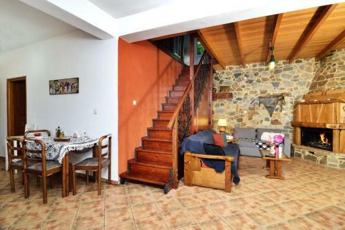 Villa Areti - A Cottage In The Cretan Nature