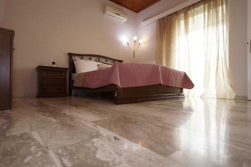 Nikitas Apartment