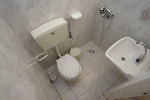 Nikitas Apartment