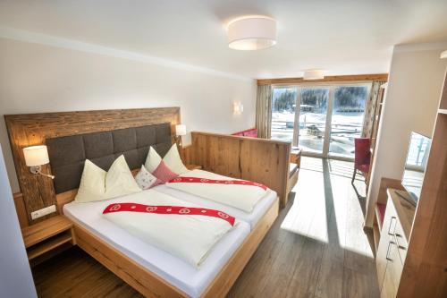 Hotel & Appartement Auerhahn