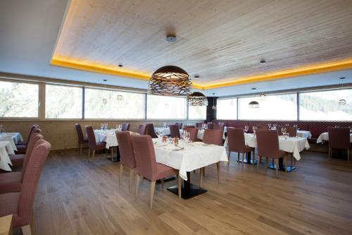 Hostal Hotel Walserstube