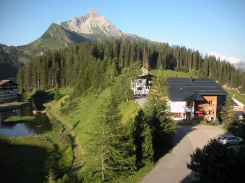 Bed & Breakfast Haus Hubertus