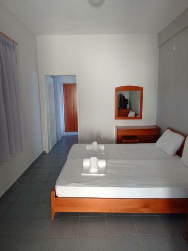 Hostal Gr Apartments Sea View