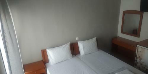 Hostal Gr Apartments Sea View