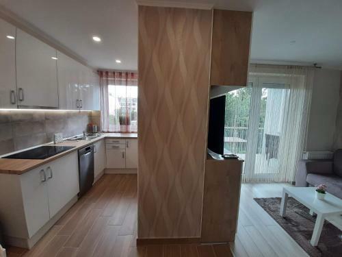 Harmony Apartments S�rv�r