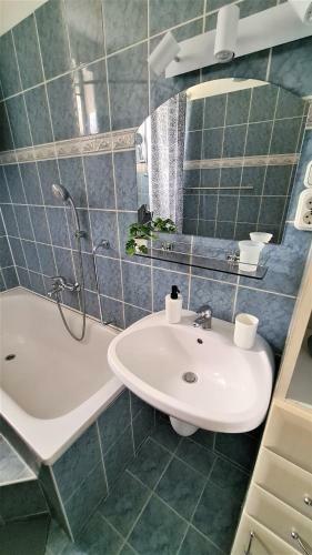 Vitorl�s Apartman