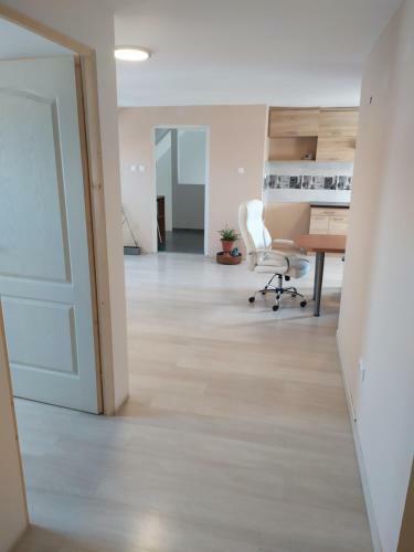 City Apartmanh�z