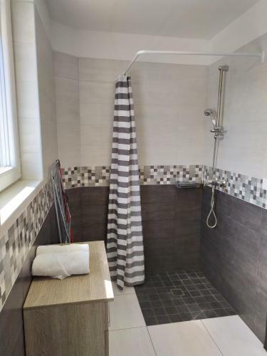 City Apartmanh�z
