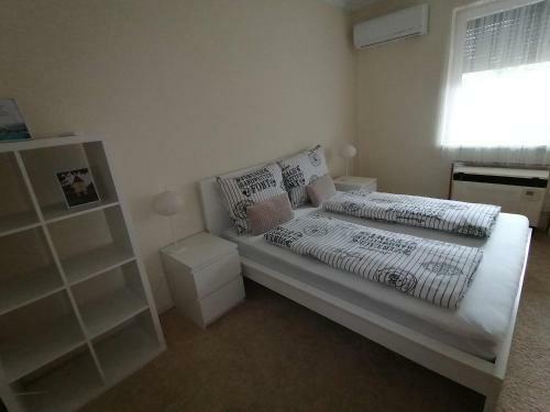 Newisland Family Apartman