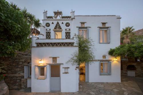 Elayio Houses