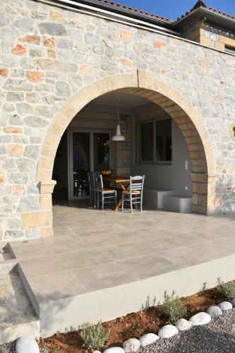 Villa Gika's Hill Stone House