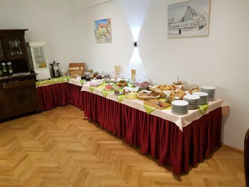 Hostal Hotel Garni Zum Goldenen Ring