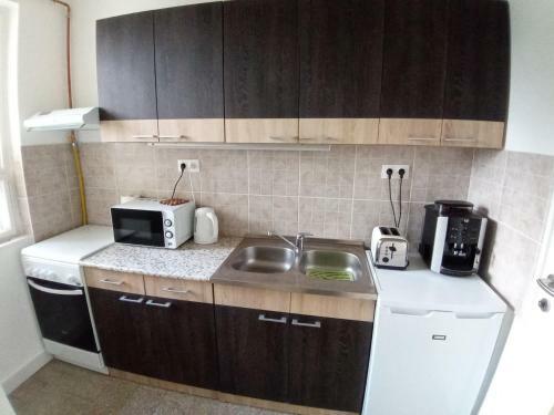 De�k Apartmanok