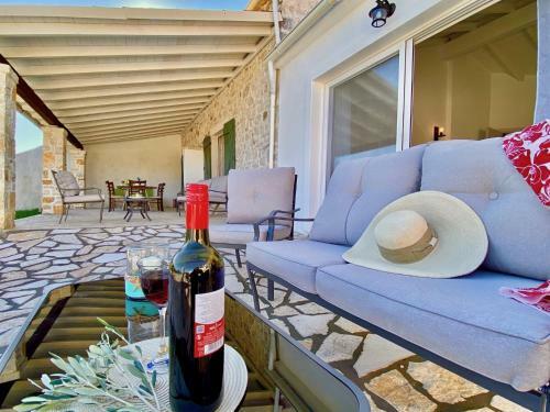 Luxury Villa Artemisia With Private Pool