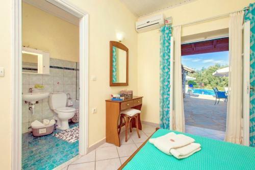 Villa Bouritsa With Private Pool