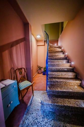 Stylish Studio Apartments-1878 House