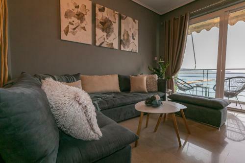 Apartamento Into The Blue Seaside Luxury Suites