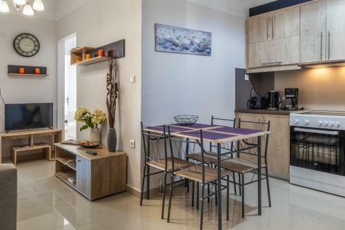 Apartamento Comfy Central Square Gem With Terrace